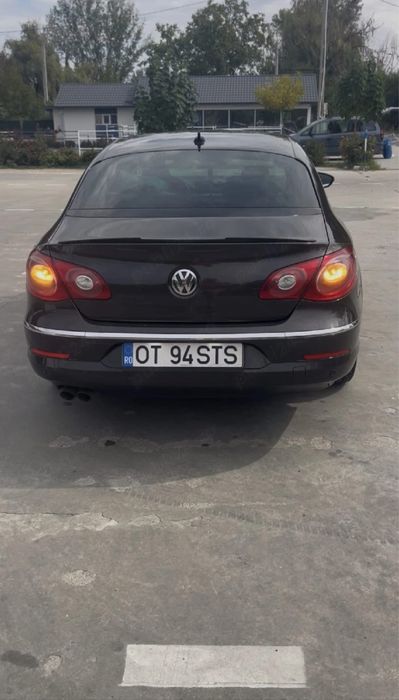 VOLKSWAGEN Passat CC 2011 — imagine 3