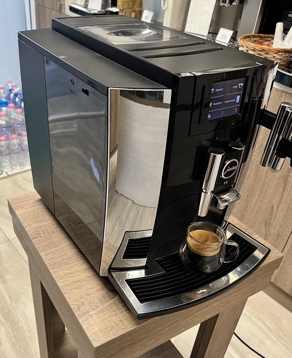 Кафеавтомат Jura E8