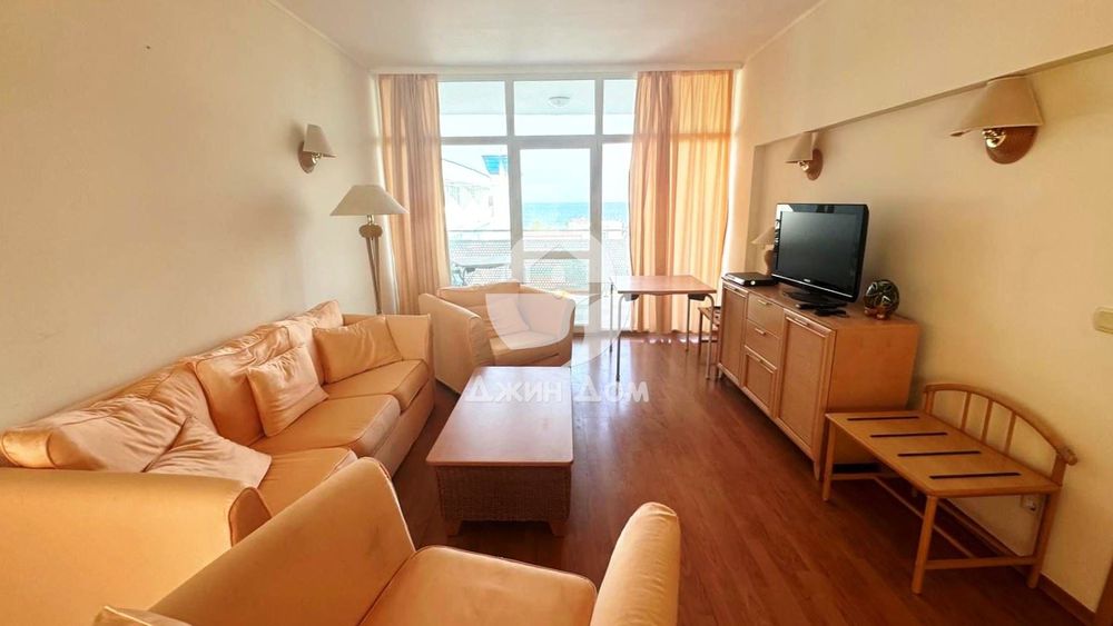 Продава се Двустаен апартамент в Свети Влас - 103 кв.м за 933 €/кв.м - Снимка #1