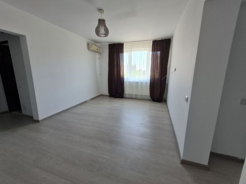 Apartament 2 camere Titan/Intrare Reconstructiei nr 1