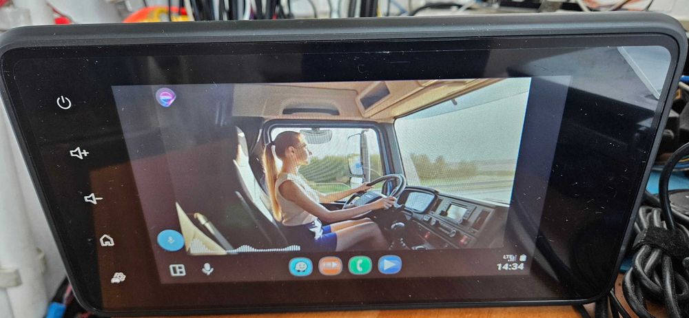 Navigatie originala Dacia Logan Sandero CarPlay Android Auto wireless