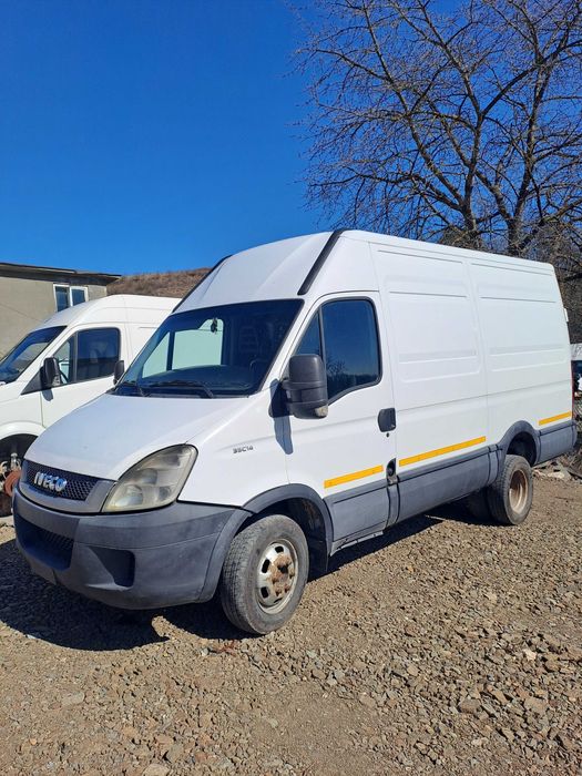 Dezmembrez Iveco 3.0 euro 5 an 2012