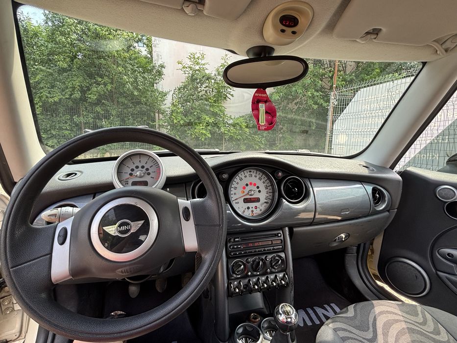 Vând mini cooper one