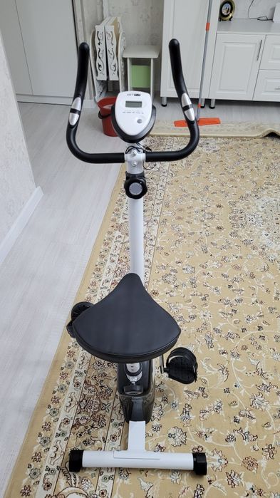 Велотренажер- новый