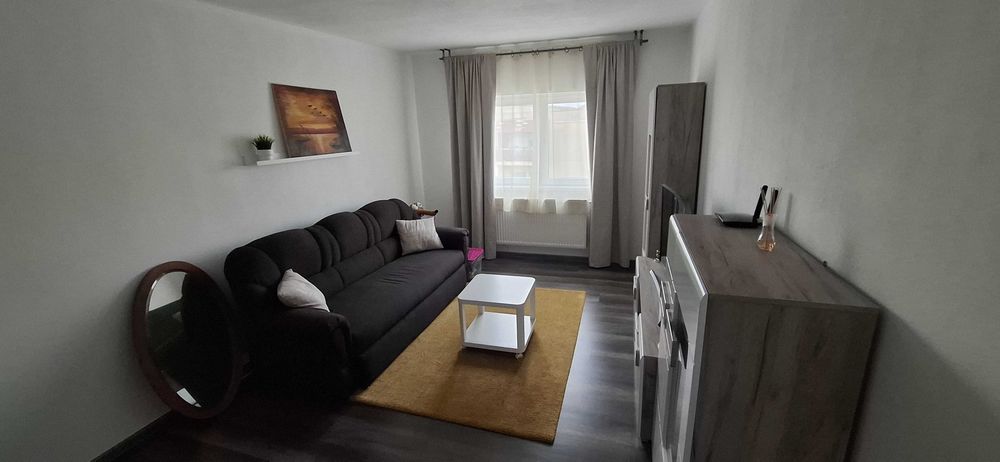 Apartament de vanzare in Cotu Mic
