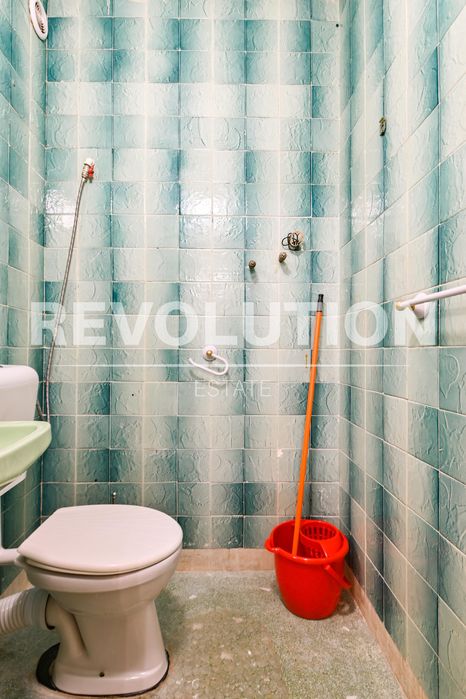 Дава се под наем Тристаен апартамент в София, Гоце Делчев - 110 кв.м за 847.62 € - Снимка #11