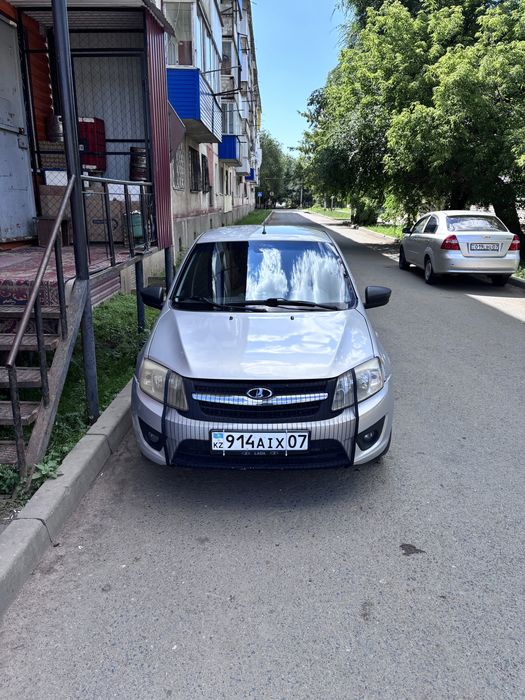 Лада Грант 2015ж