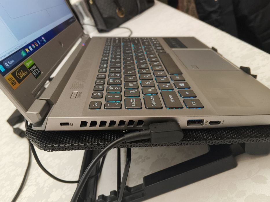 Ультрабук Acer Predator Triton 300 Special Edition