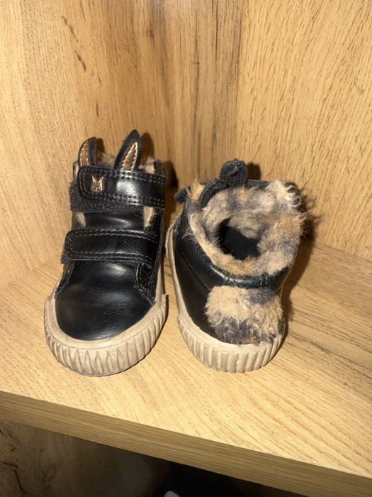 Обувь детская на девочек 20-21 размер