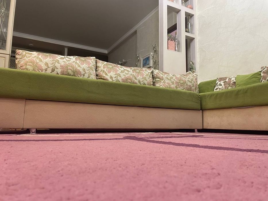 Диван угловой, раскладывается