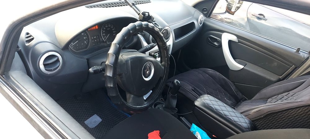 Продам авто Рено Логан