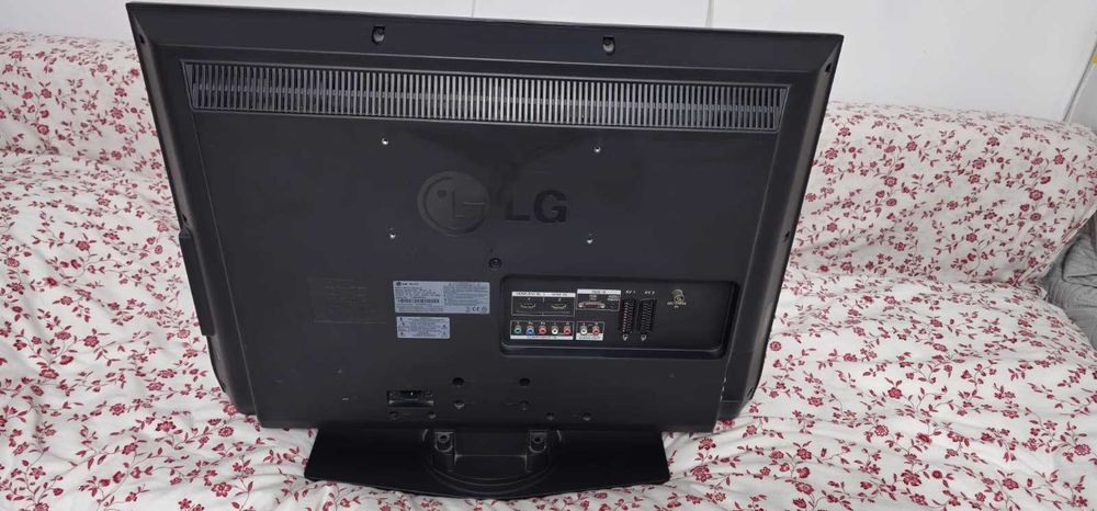 Televizor LG  26LC41