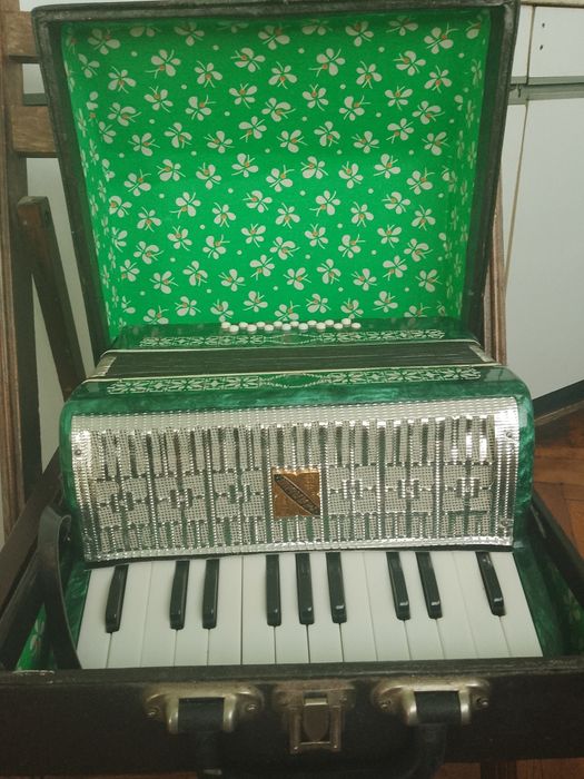 Детски руски акордеон "Mальlш"