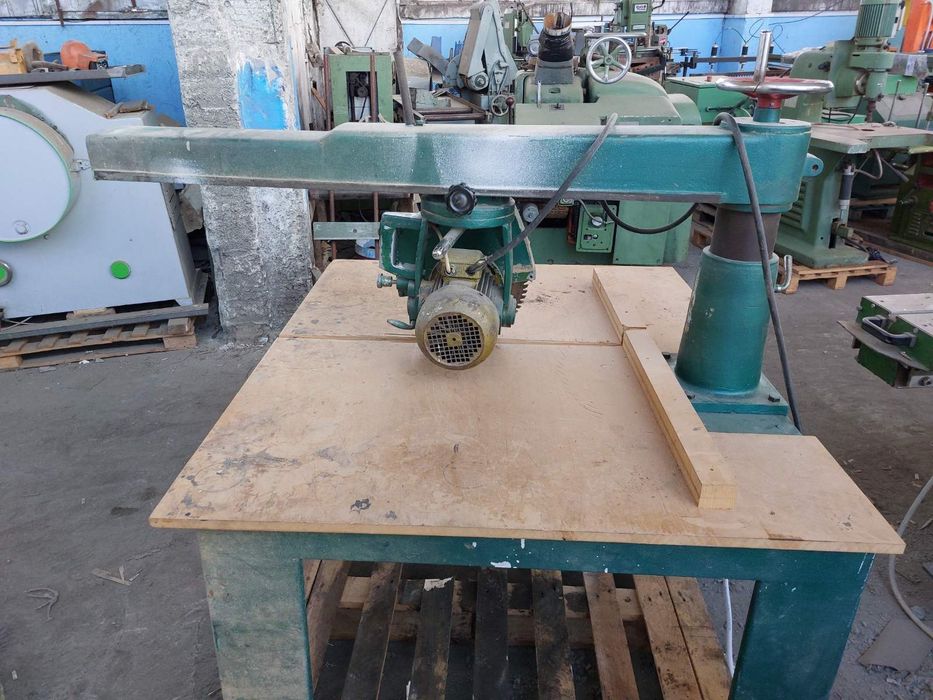 пендула тип радиал 1100мм.мотор 3kw.