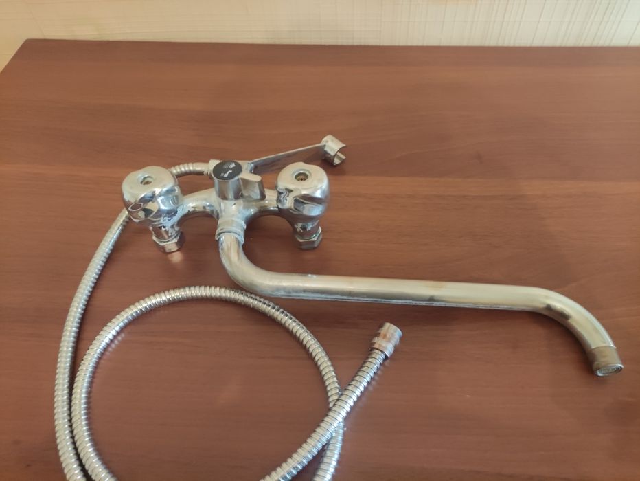 Смеситель для ванны б/ у