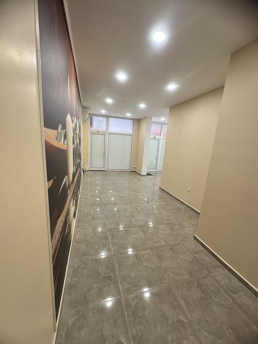 Дава се под наем Магазин в Кърджали, Студен кладенец - 35 кв.м за 224.4 € - Снимка #2