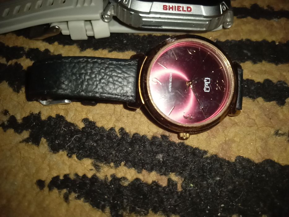 Часы по 2000. Недорого