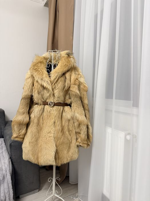 Haina blana de vulpe