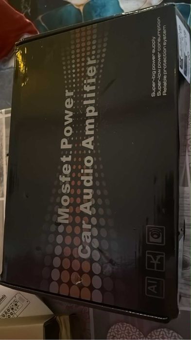 Amplificator audio auto
