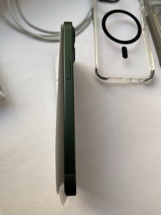 iphone 13 128 ГБ срочно