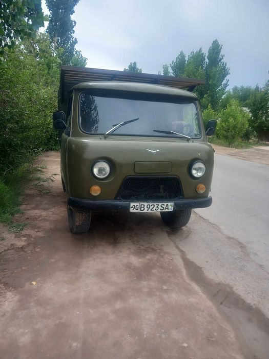 УАЗ 3303 бортовой