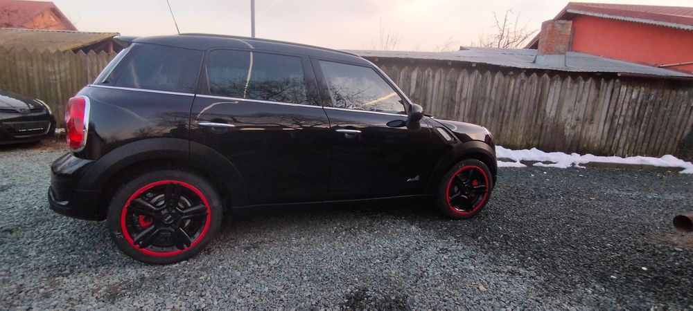 Mini S 4x4 i benina 1,6 TURBO  cu 184 CP  an 2012