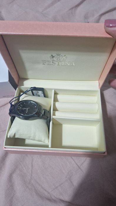 Ceas Festina dama nou, model f16638/2