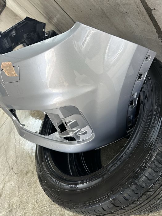 Audi Q7 2017 - Предна броня с маска ОЕМ