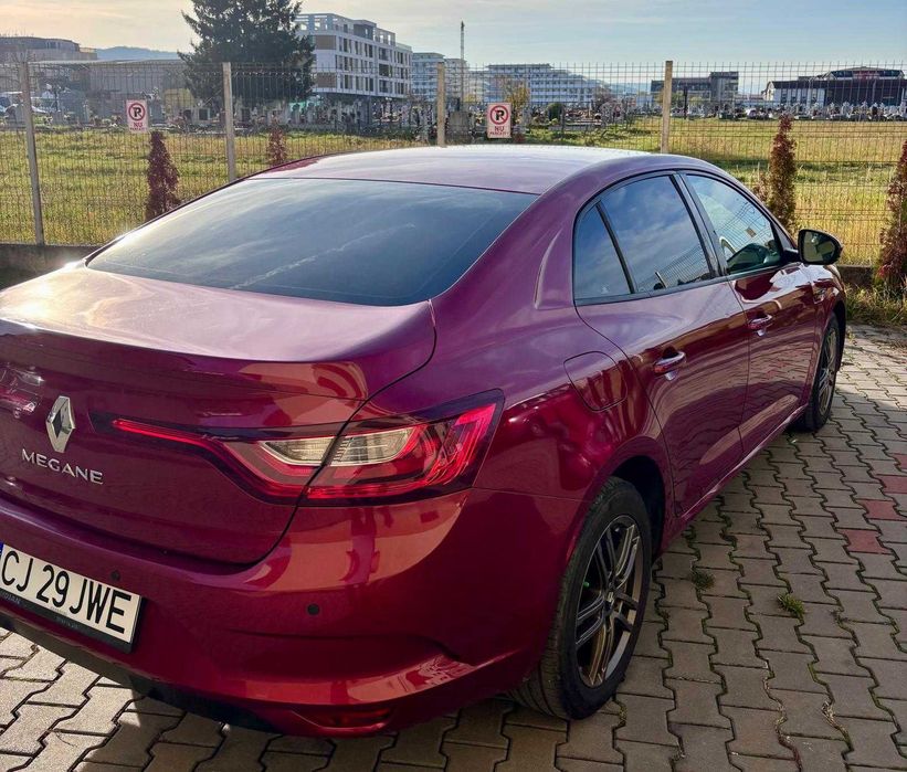 Renault Megane 4 sedan | motor 1.3 TCe 115 CP | an 2018