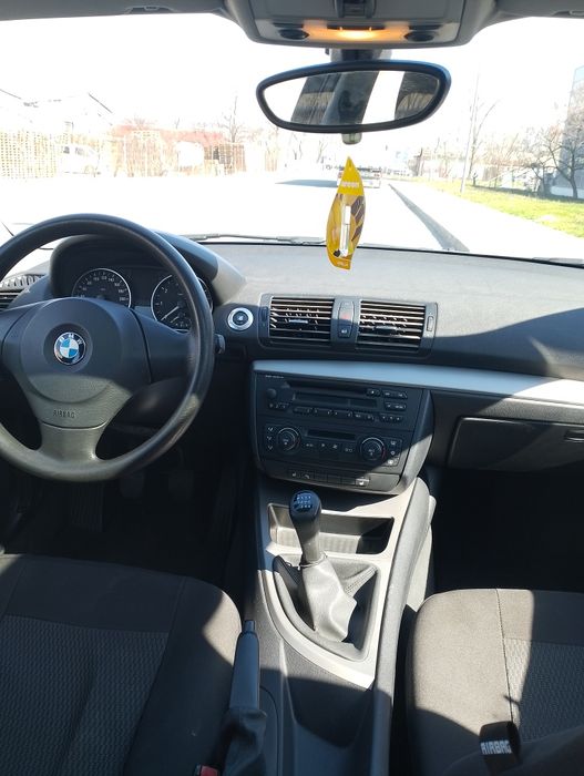Vând BMW seria 1  E87 anul 2005