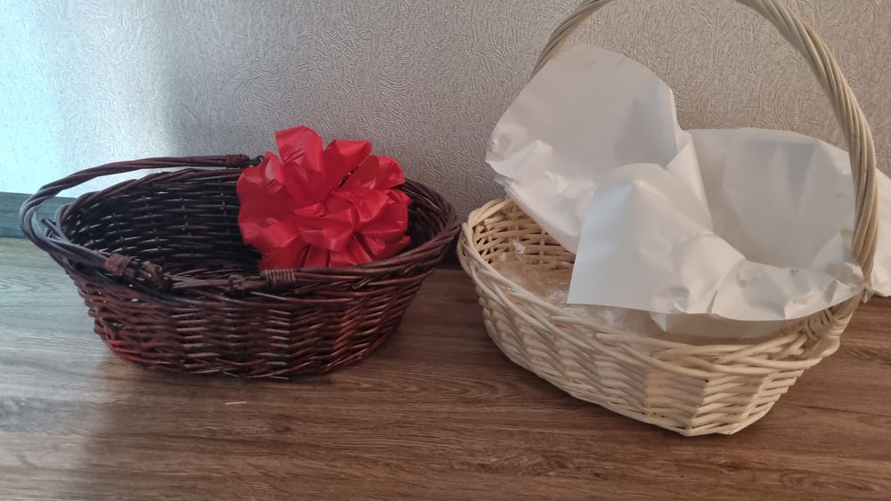 Продам корзинку плетеную