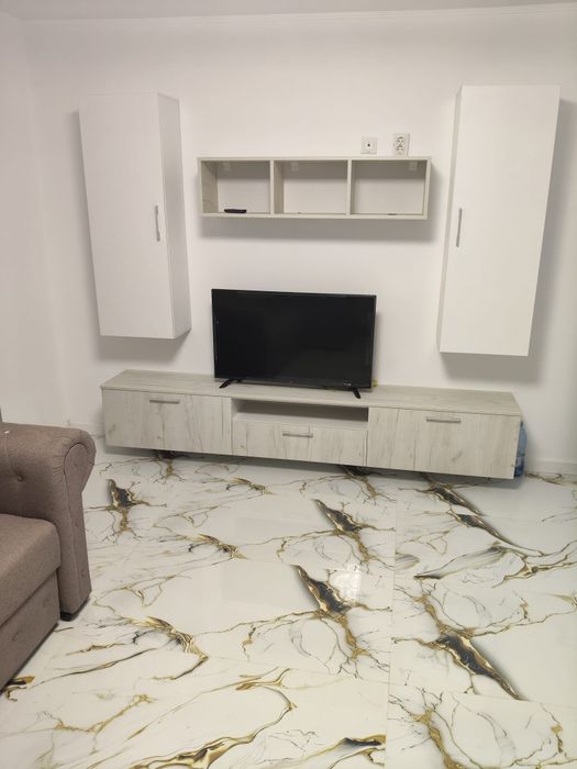 Se închiriază apartament 2 camere Micro 5