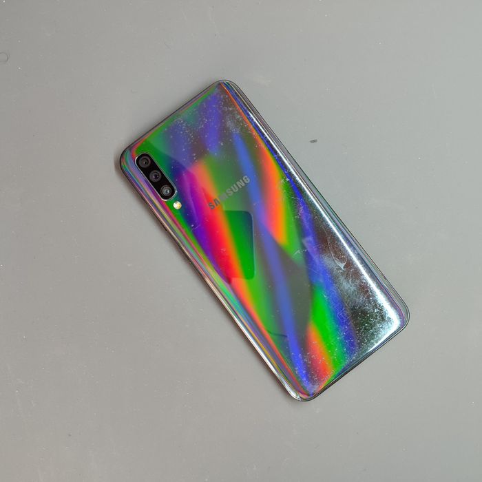 Samsung Galaxy A50 srochni qulay narxda ulgurib qoling