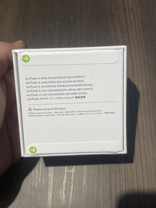 Airpods 4 ANC noi cu factura