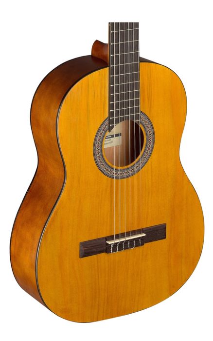 Продам гитару новая играли пару раз