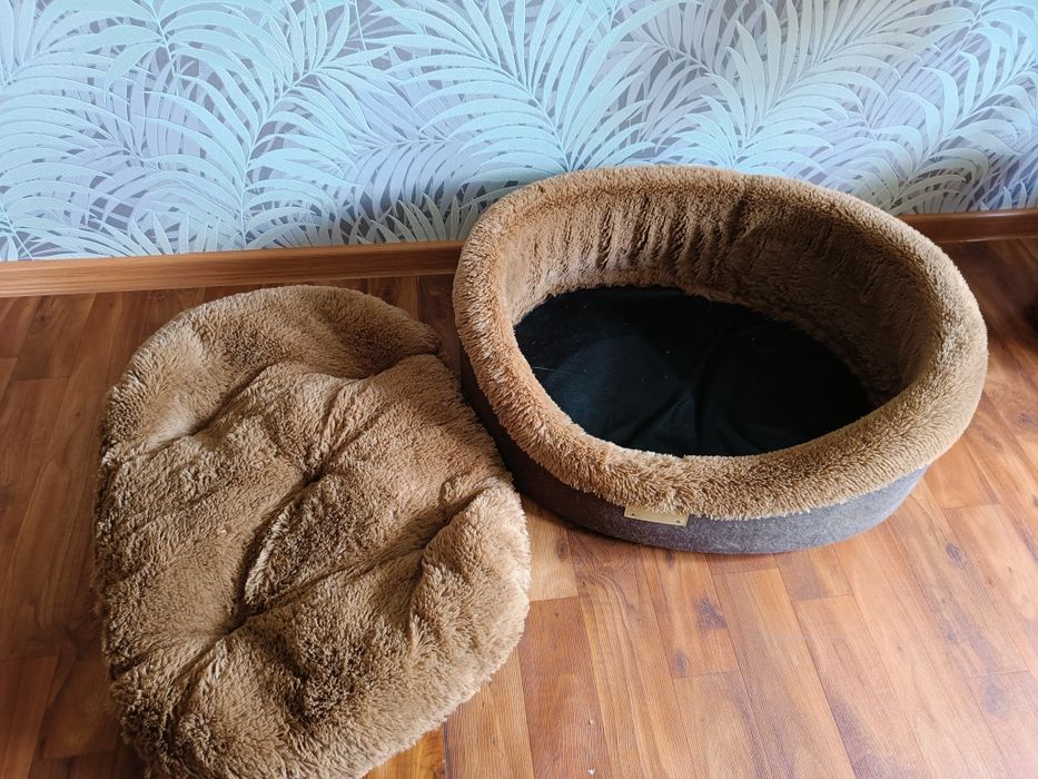 Лежанка для собаки