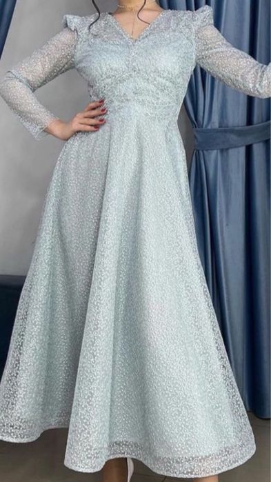 Вечерние платья