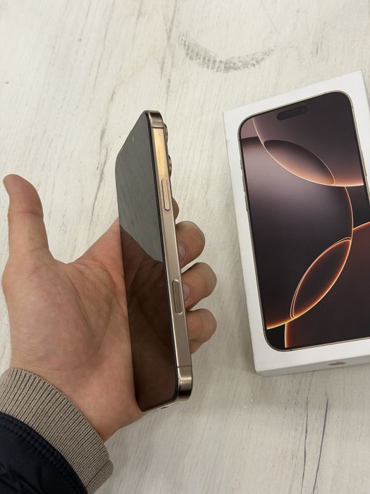 iPhone 16 pro max 256 Desert Titanium e-Sim