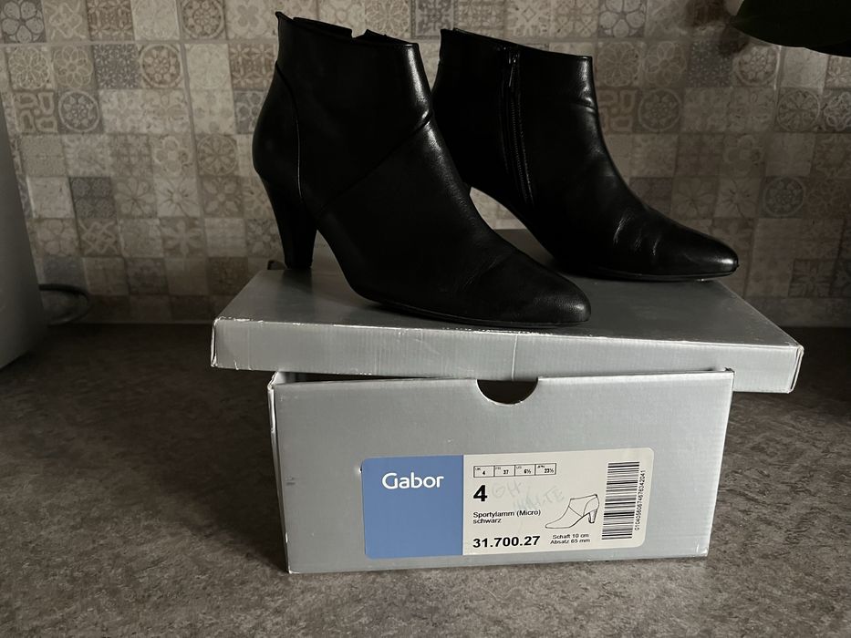 Ghete piele naturala neagra ,Gabor ,37
