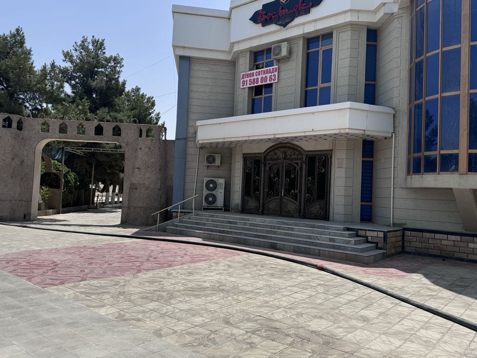 Сдаётся в ареду здания арентир авир или на против Болажон парк