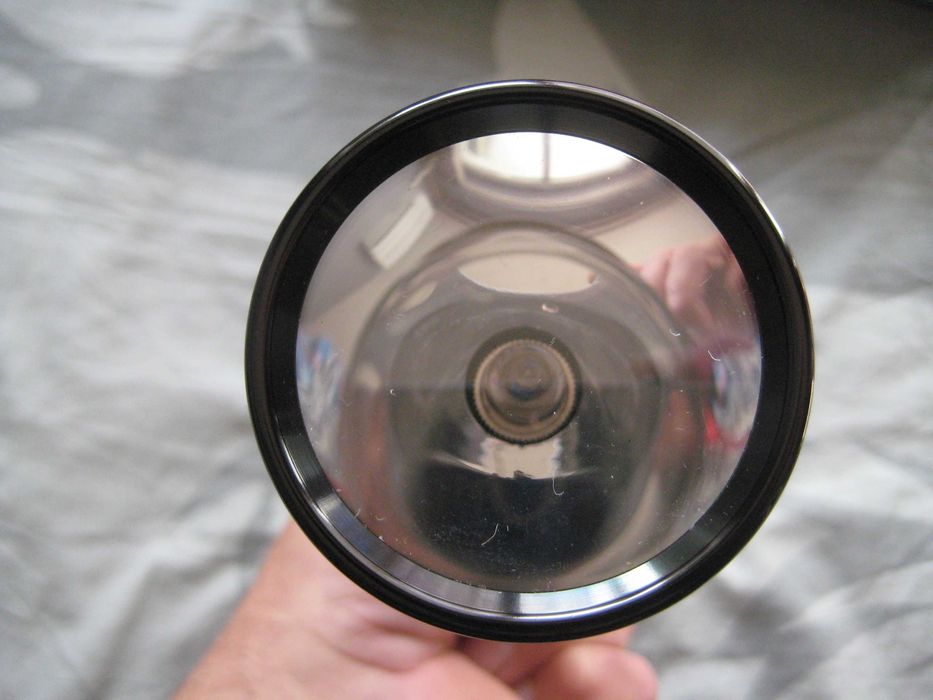 Продавам Фенер Maglite с крушка нажежаема жичка черно