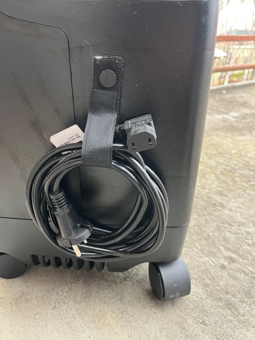 Продавам  кислороден концентратор DeVilbiss Compact 525 почти нов