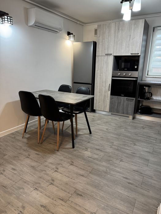 Ofer spre inchiriere ap 2 camere