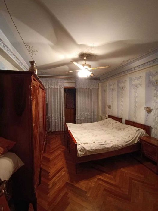 Буюк ипак йули метро 4/6/9 спец план 140м²