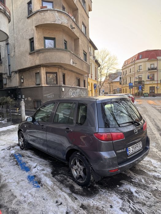 Mazda 2 • 1.3 Benzină • 2005 • Consum mic • Ideal oraș