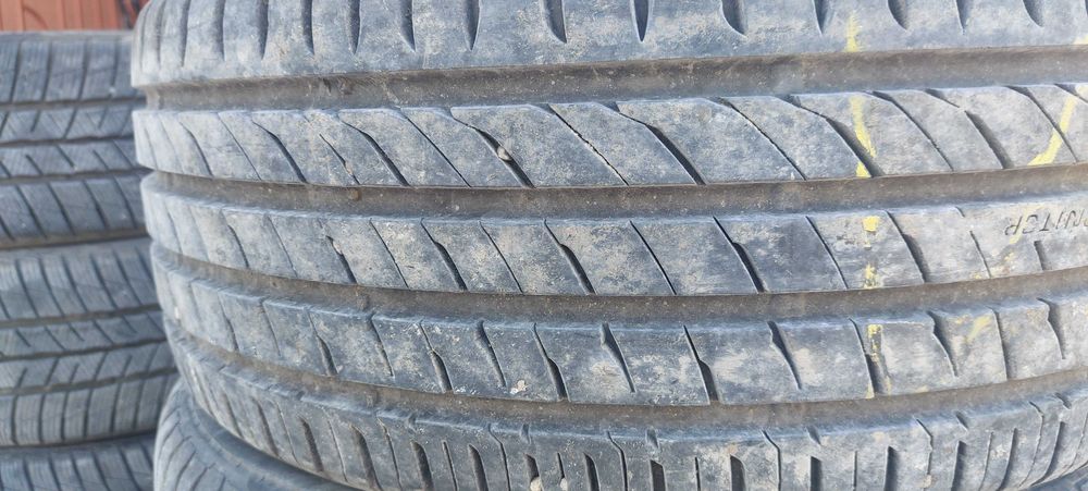 Продавам летни гуми втора упатреба.