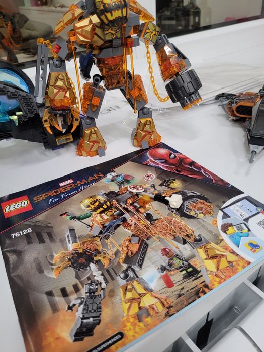 Лего фигурки и наборы