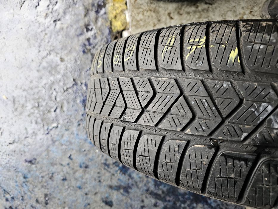 1x 215 60 17 m+s pirelli