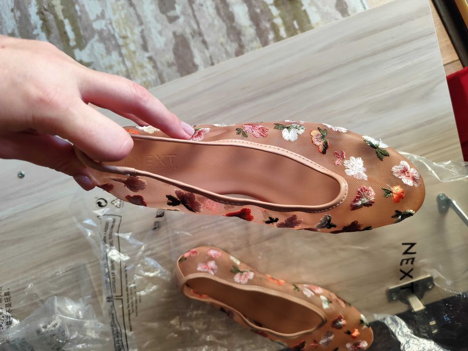 Обувки балеринки Next