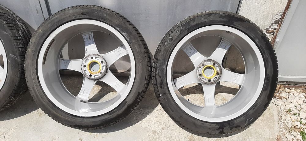 Vw Джанти BORBET с гуми 19"цола 5х112 Golf 6,7,8